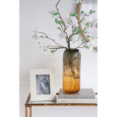 Vase en verre 5,7 x 5,7 x 15 po avec motif dégradé ambre et gris