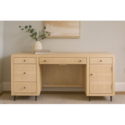 Bureau Sampson avec tiroirs au fini naturel vieilli contemporain sur bois massif