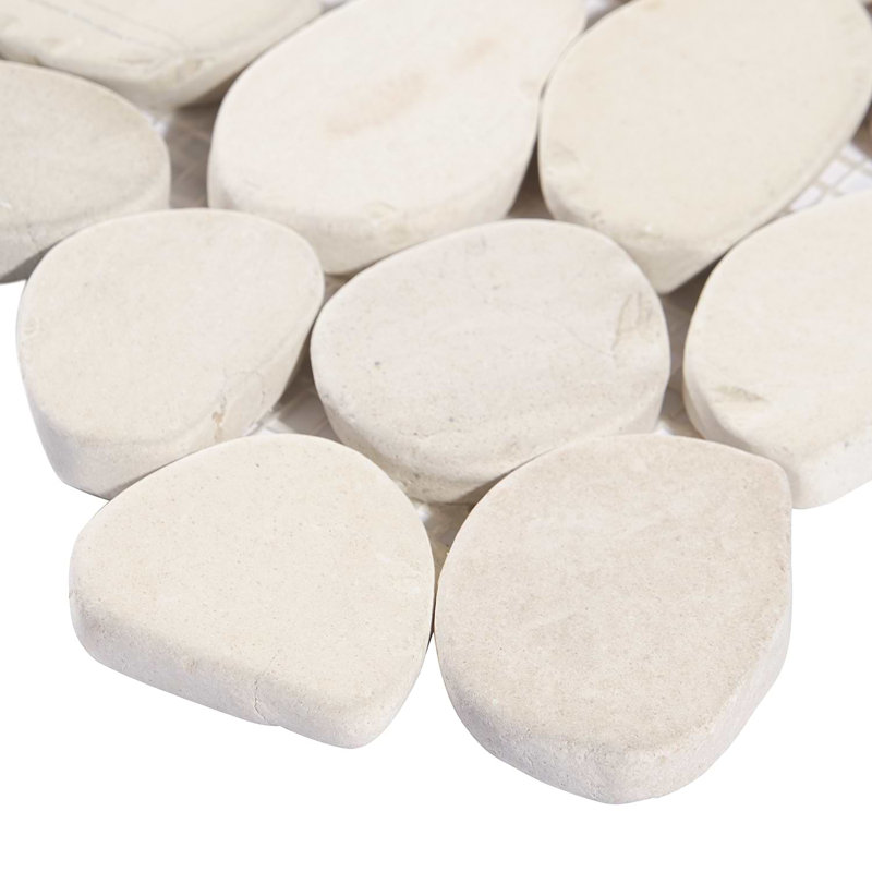 Nature Round Lovina Pebble Mosaic Tile, Lovina White