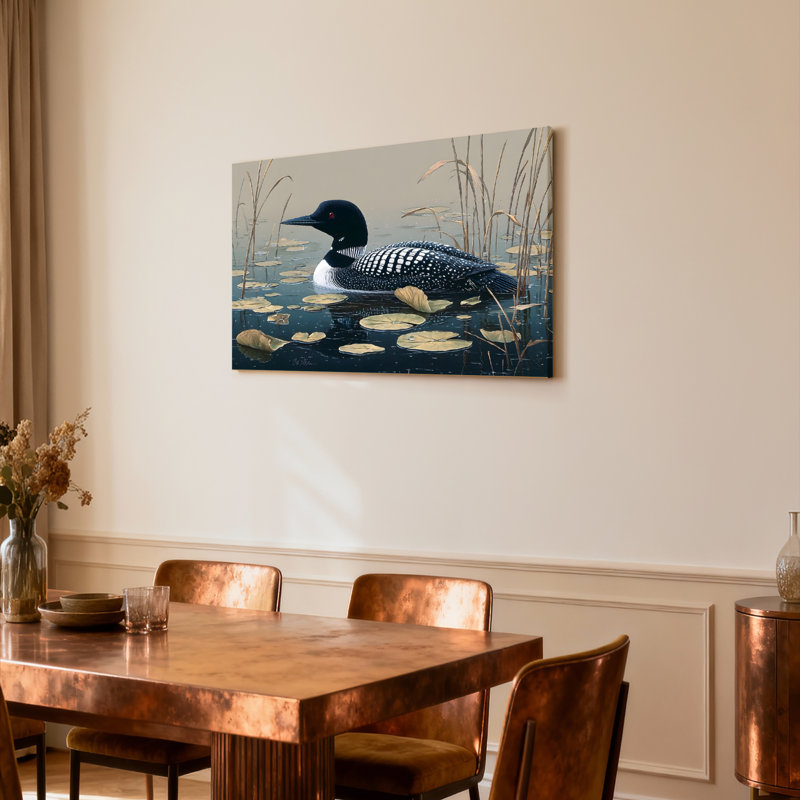Tableau sur toile tendue « Plongeon huard dans un étang aux nénuphars » (lot de 1), H 20 po x l 30 po