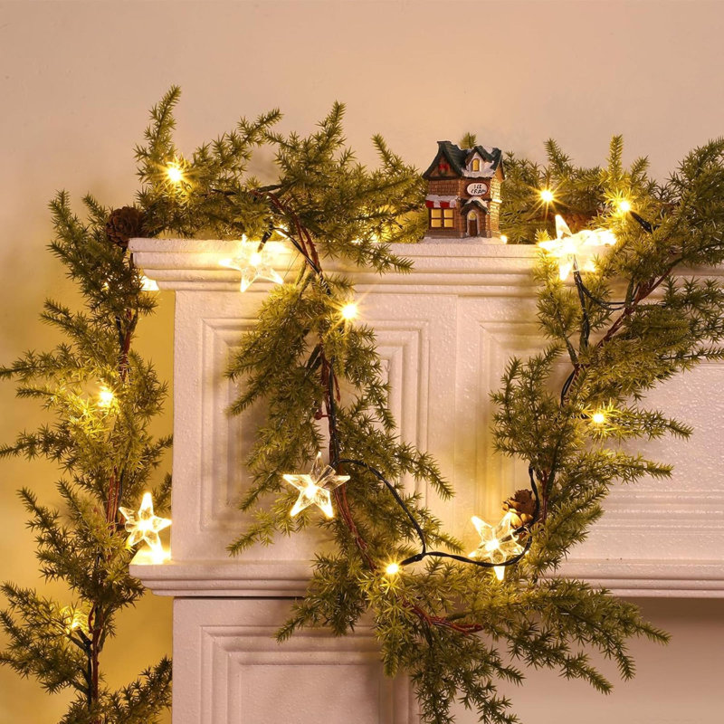 Guirlande de Noël avec lumières, guirlande de verdure de 6 pi avec minuterie 20 lumières DEL pommes de pin artificielles décorations de Noël pour la maison