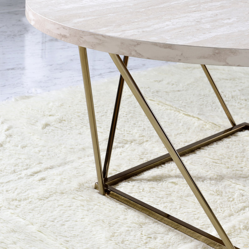 Table basse en faux marbre