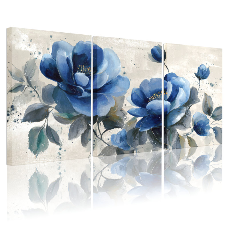 Ensemble de 3 toiles peintes à l'aquarelle avec des motifs floraux bleus, idéal pour la décoration du salon et de la chambre.