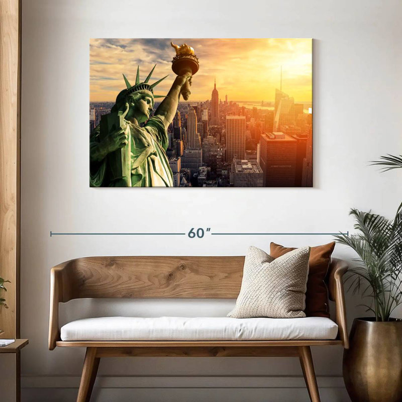 Statue de camion de la liberté, horizon de New York, H 30 po x l 45 po