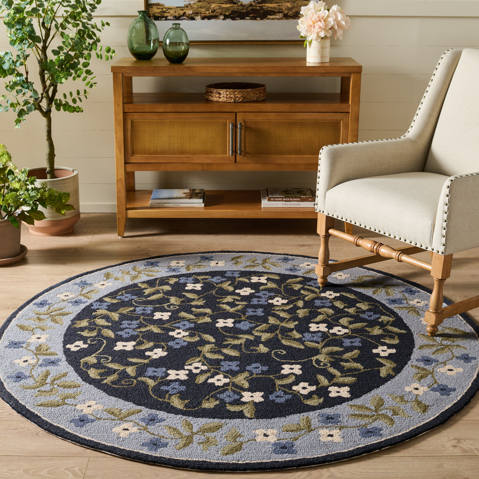 Hand-Tufted Wool Floral Outdoor Rug, Round 6'