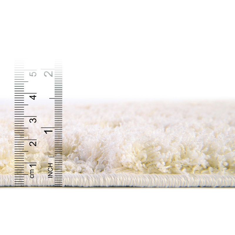 Tapis rouge sang Baynes, Ivory, Tapis de couloir 2 pi x 6 pi 7 po