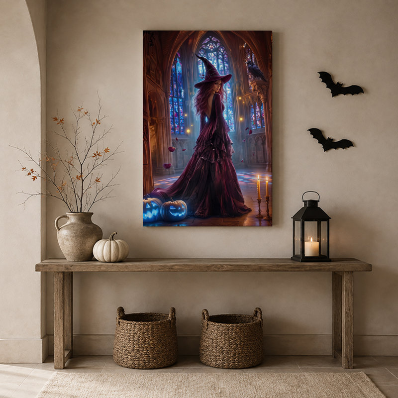 Sorcière dans un chapeau et une robe mauves à l'intérieur d'Halloween gothique, art mural sur toile, H 24 po x l 16 po