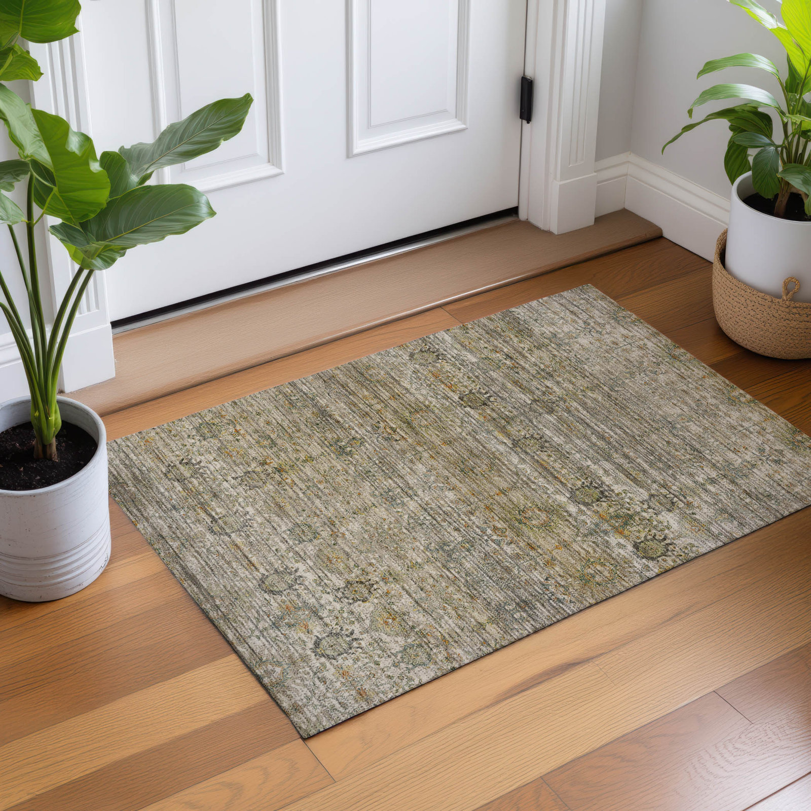 Premium Machine Washable Tirico Traditional Rug, Ivory, 1'8" x 2'6"