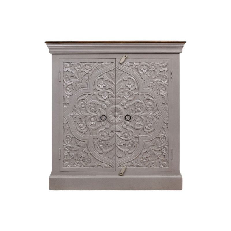 Armoire sculptée en bois de manguier