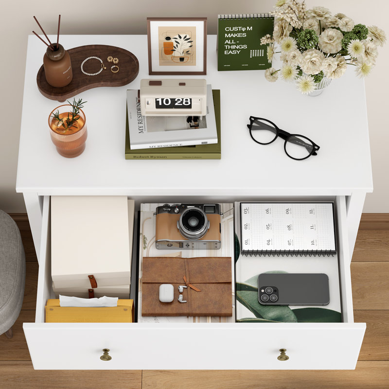 Naewe 29" W Modern 4 Drawer Dresser, Drawer Chest, Wooden Storage Dresser, White