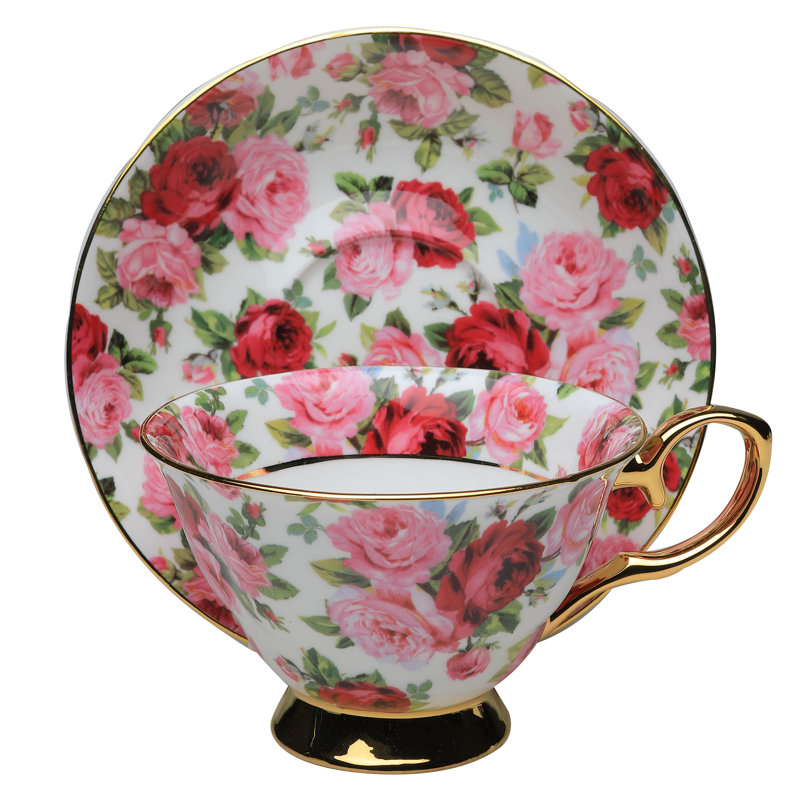 Tasse à thé et soucoupe en porcelaine dorée Chintz