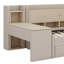 Lit de jour simple rembourré en tissu avec tiroirs, étagères, armoires ouvertes et table d'appoint-333268394