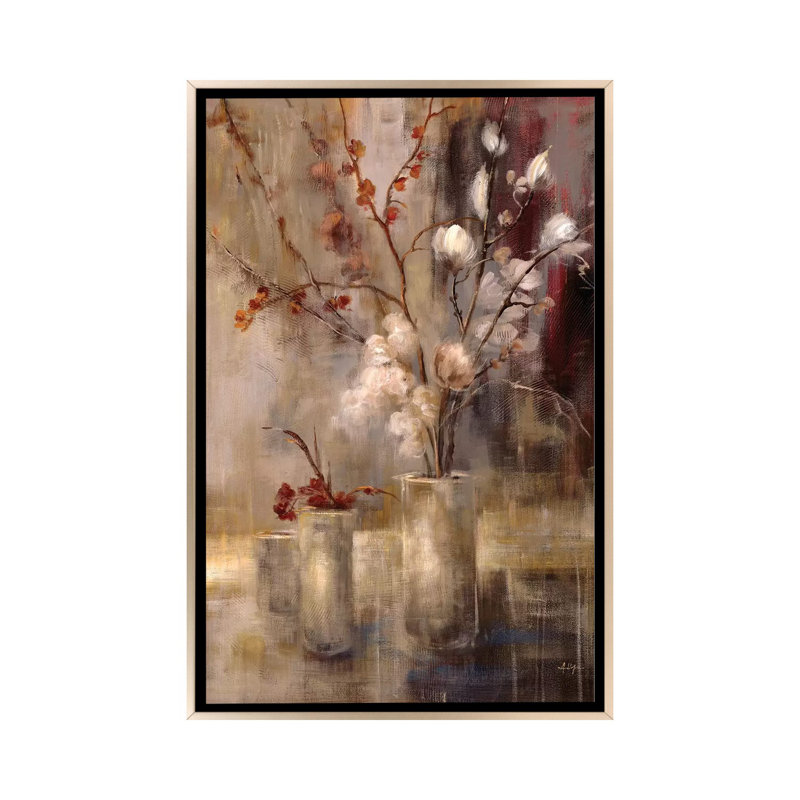 Impression florale argentée par Simon Addyman, Toile encadrée champagne, H 26 po x l 18 po x P 1,5 po