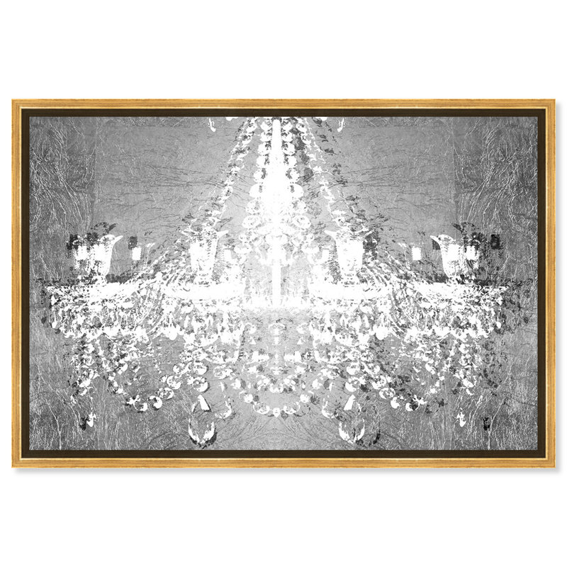 «Dramatic Entrance Chrome» par Oliver Gal - impression sur toile tendue, H 20 po x l 30 po, Cadre doré