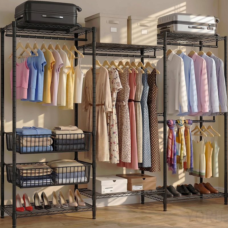 Portant à vêtements robuste, support à vêtements autoportant avec 4 tringles de suspension et 2 paniers en fil métallique, support à vêtements de grande taille avec tablettes réglables en fil métallique, l 68,5 po x P 17,1 po x H 76,4 po, noir