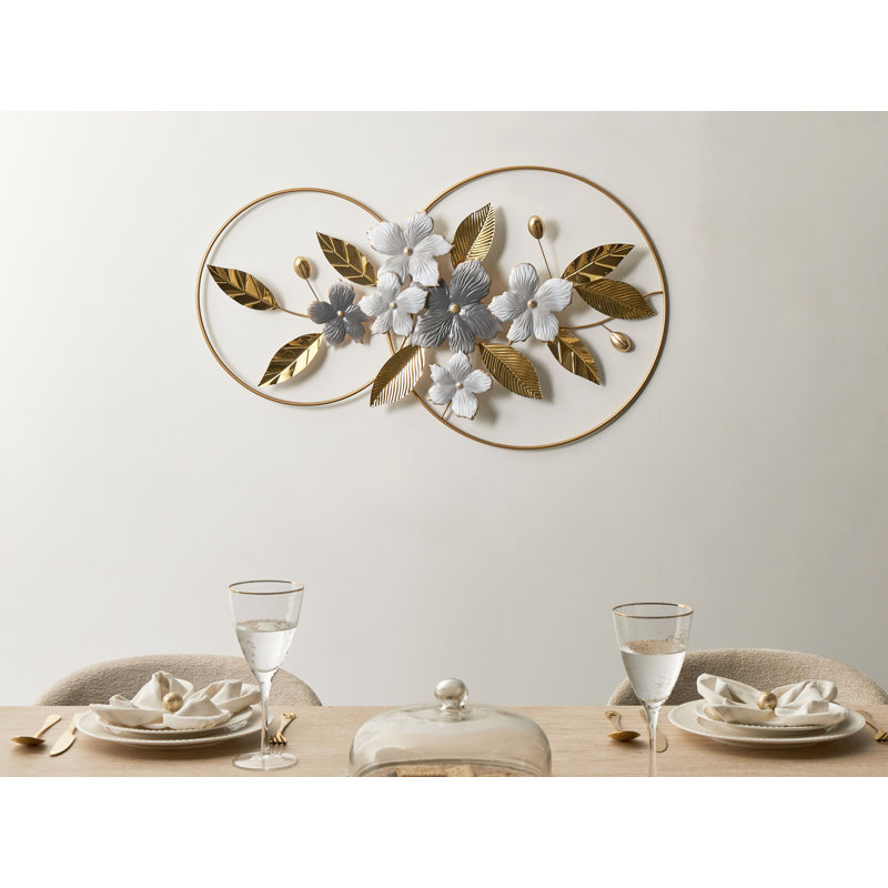 Handmade Plants & Flowers Wall Decor on Iron