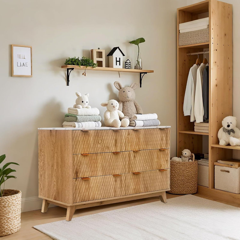 Commode 6 tiroirs cannelée avec plateau en faux marbre Modern, Jaune