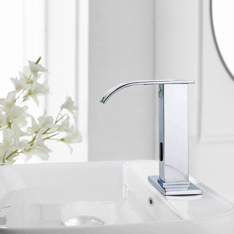 Single-Hole Bathroom Faucet with Drain Assembly
