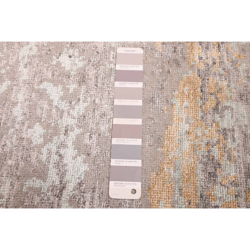 Tapis gris Legacy 8 pi 11 po x 11 pi 10 po