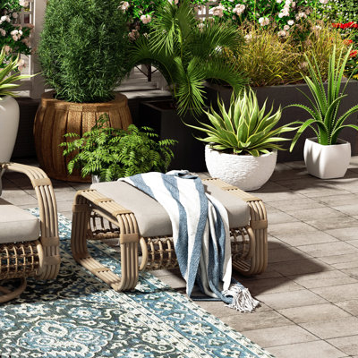 Patio Aluminum Ottoman With Olefin Cushion