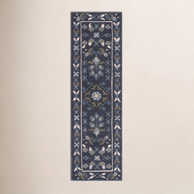 Hand-Tufted Wool Floral Outdoor Rug