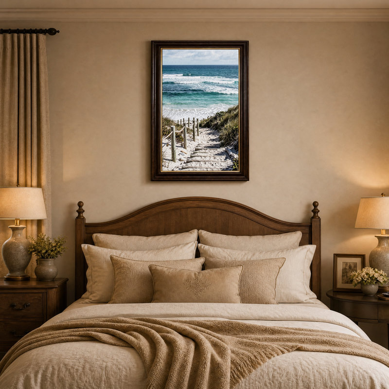 Toile en bois menant aux vagues de l'océan turquoise, H 18 po x l 12 po