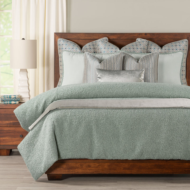 Tiffany Bouclé Polyester Baffle Box Stitch Duvet Cover & Insert, Cal. King Duvet Cover & Insert + 2Shams + 3Pillows