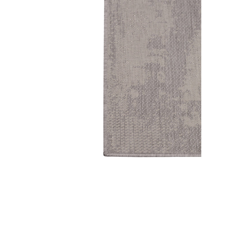 Indoor / Outdoor Rug, Rectangle 5'3" x 7'6"