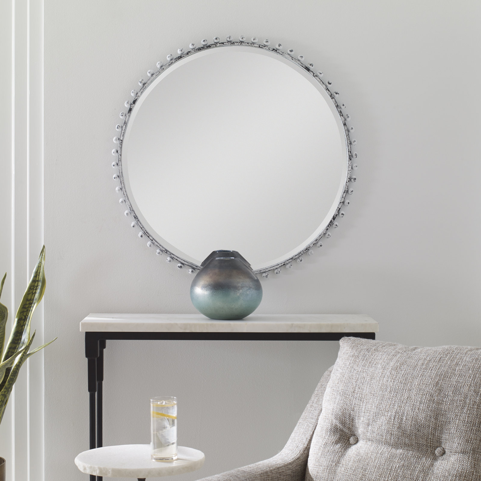 Bedonia 32" Round Wall Mirror, Antique White