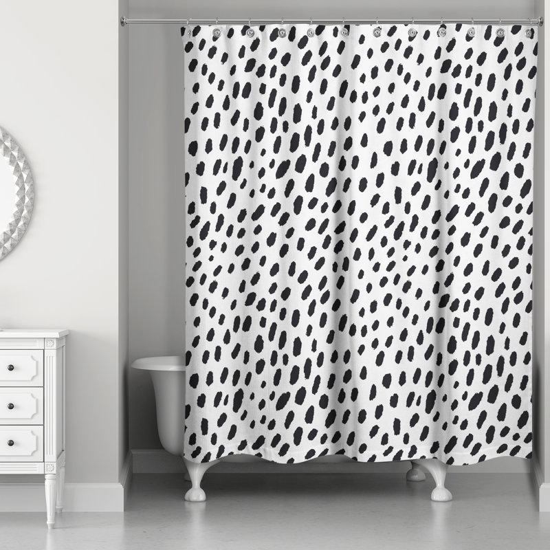 Rideau de douche monochromatique à pois