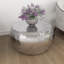 Table basse de salon de forme cylindrique en métal d'aluminium argenté avec détail martelé Beardall-21366397