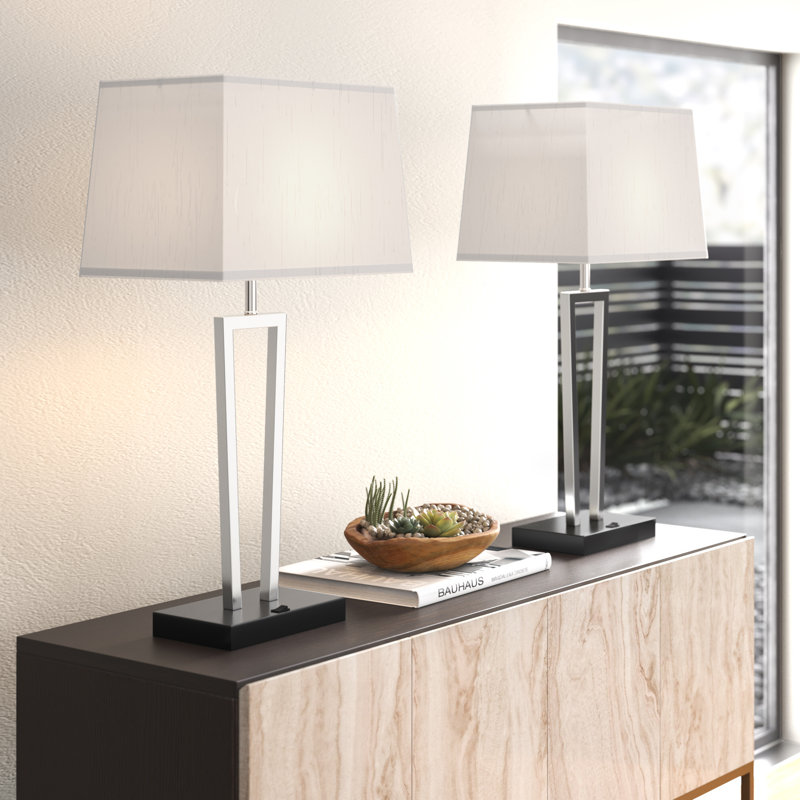 Ensemble de lampes de table noires 28,5 "avec USB Lasater