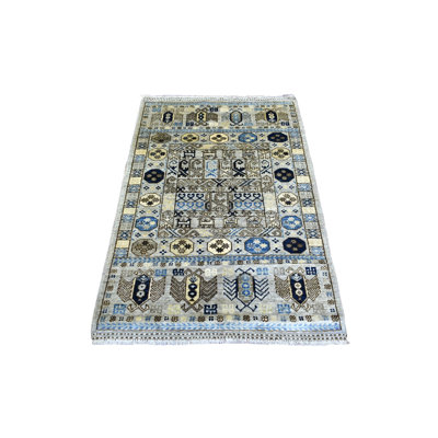 Tapis oriental en laine doux et brillant noué à la main 3 pi 3 po x 4 pi 10 po gris Ersari avec motif tribal 42A013B123F648E6A8D51A9A0ICDEB384