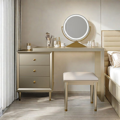 Suleymane Vanity