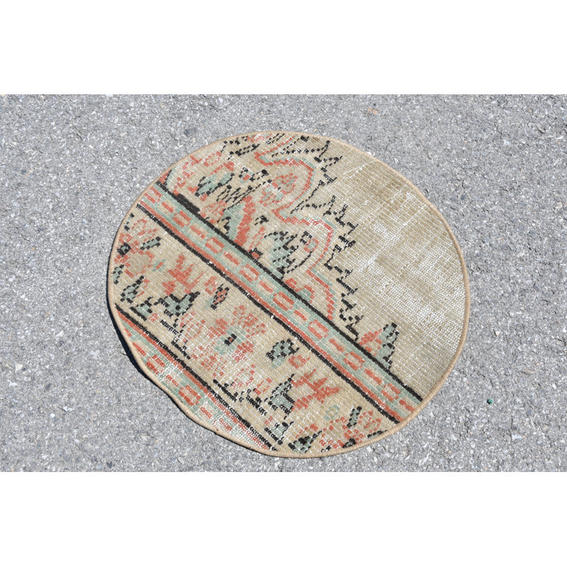 Classic Vintage Floral Pattern Turkish Door Mat Perfect for Enhancing Unique Home Decor Aesthetics Beige/Orange