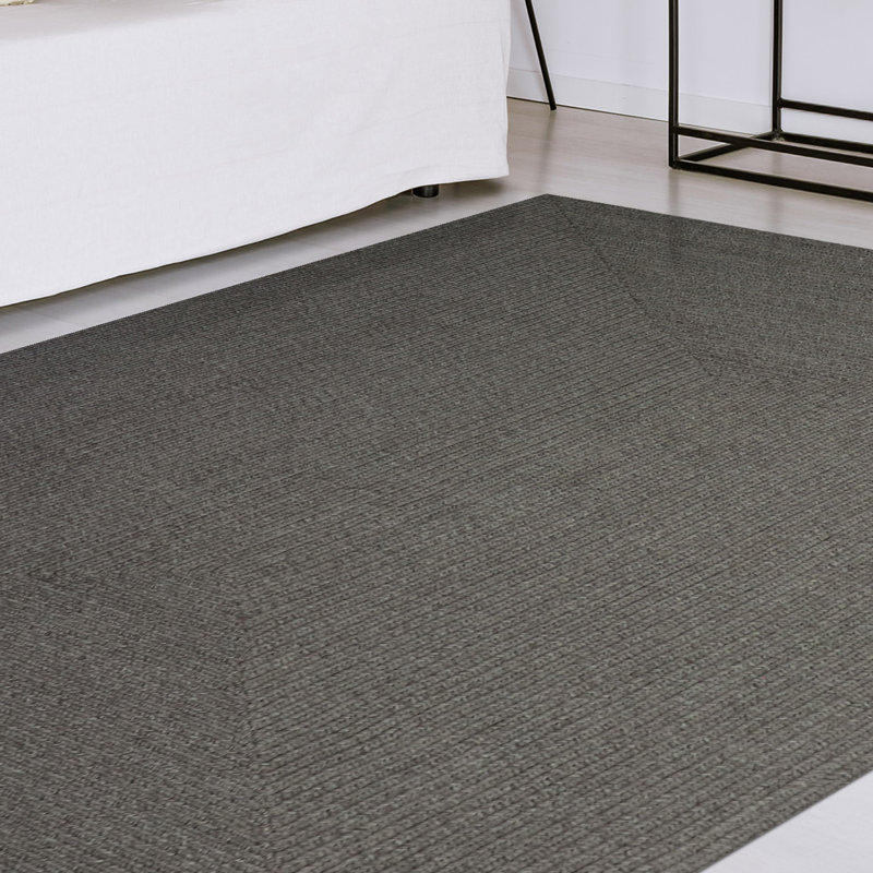 Neufeld Indoor / Outdoor Rug, Rectangle 6' x 9'
