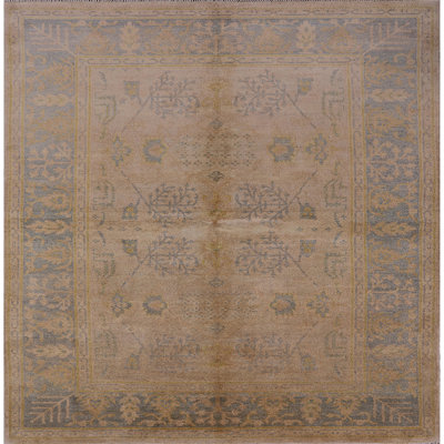 Tapis à motif oriental brun clair