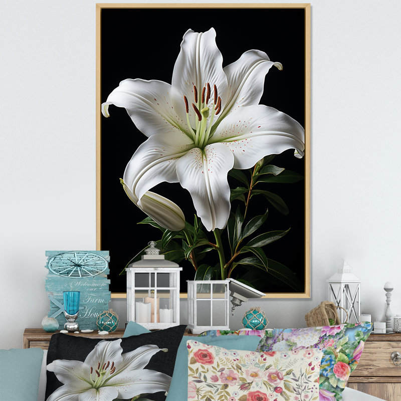 Impression sur toile encadrée, "Black Lily", H 44 po x l 34 po x P 1,5 po, Cadre flottant en érable