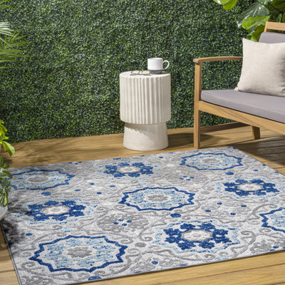 Leto Medallion Blue/Gray Indoor/Outdoor Rug