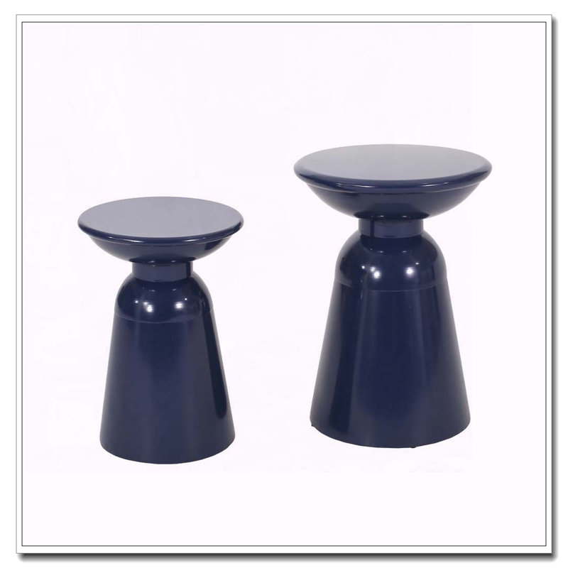 Tables d'appoint d'extérieur en fer avec design évasé, 2, Marine