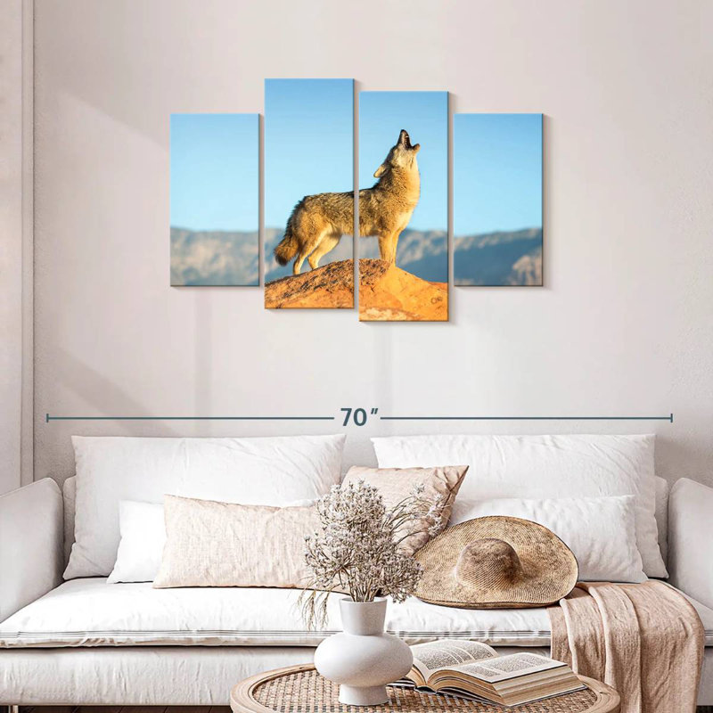 Brampt Howling Coyote, 27" H x 43" W