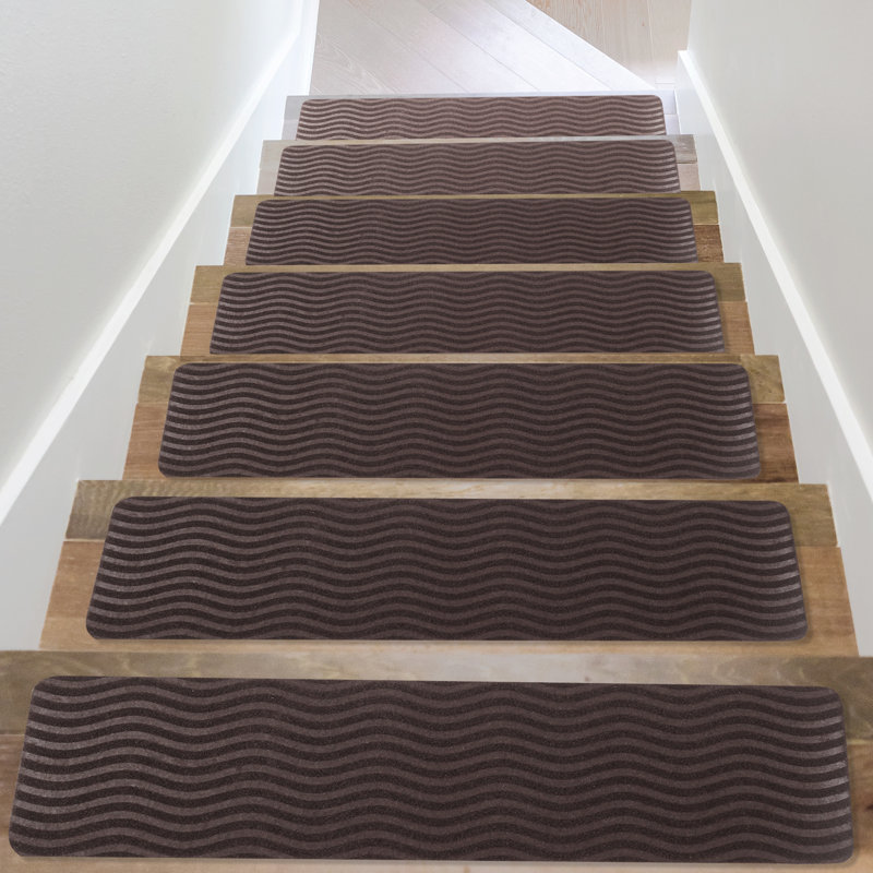 Tapis d'escalier, Brun