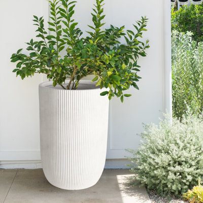 Grand pot à fleurs moderne en oxyde de magnésium H 21 po - Finition vieillie avec drainage pour une utilisation intérieure / extérieure, blanc cassé