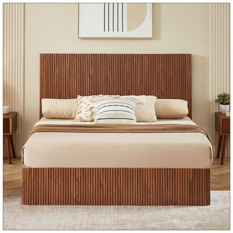 Lit pour chambre à coucher, Noyer