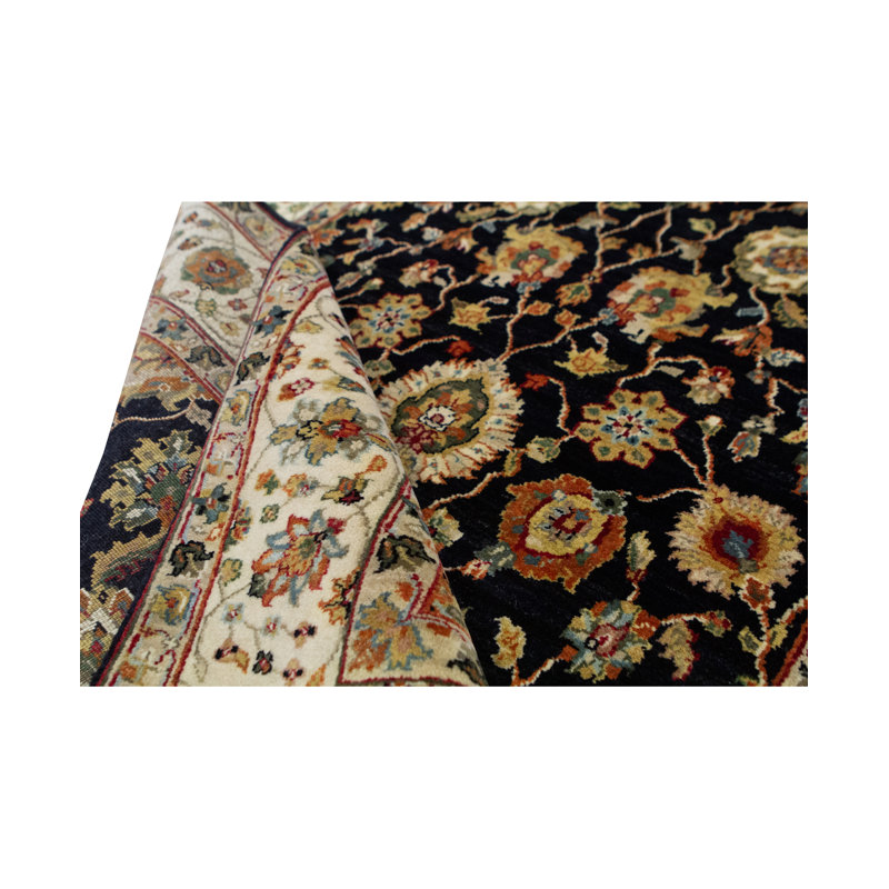Tapis noir et crème noué à la main de haute qualité