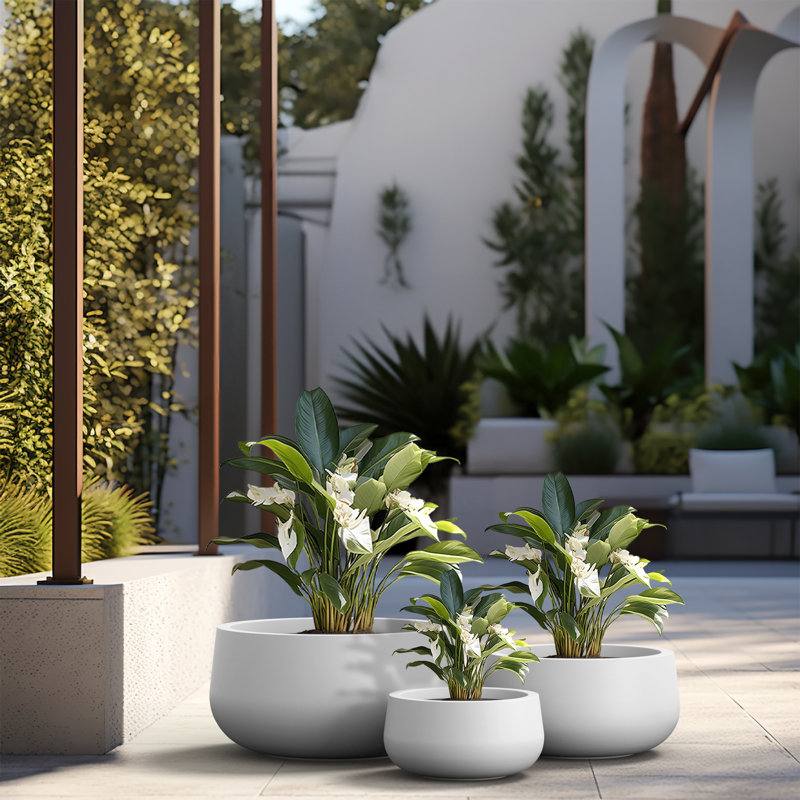 Lupin Handmade Pot Planter, Crisp White