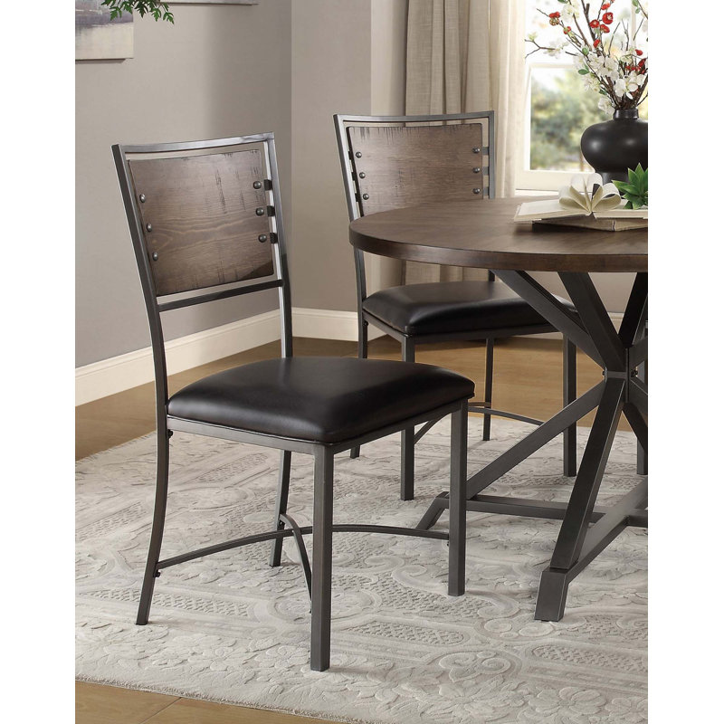 Ensemble de 2 chaises de style industriel