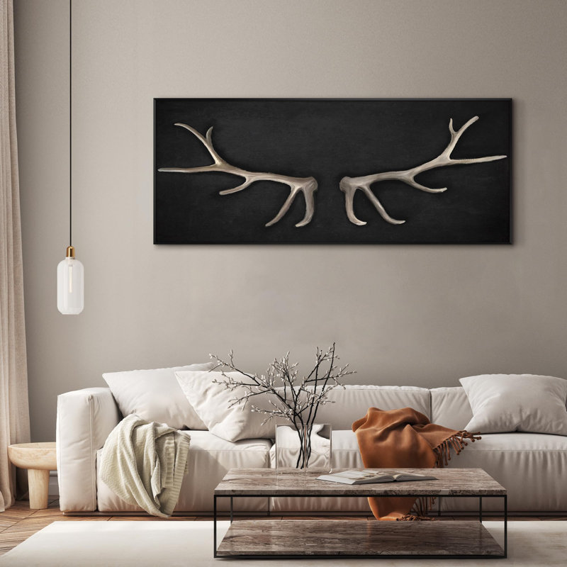 Très grand art mural imprimé sur bois - ramures réalistes sur fond foncé, illustrations pour décor de salon ou de chambre à coucher