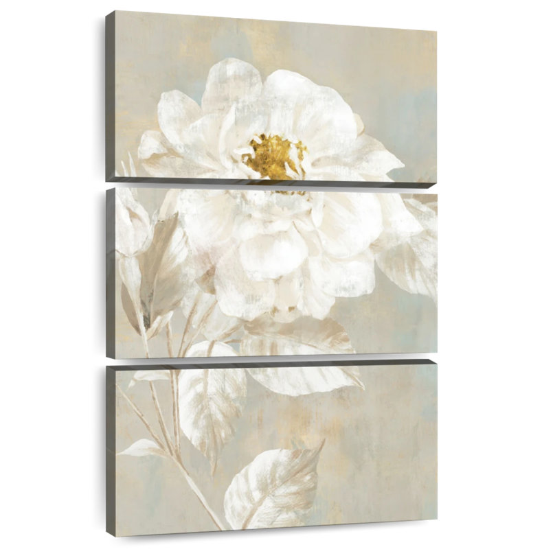 Harnek White Rose II, 32" H x 20" W