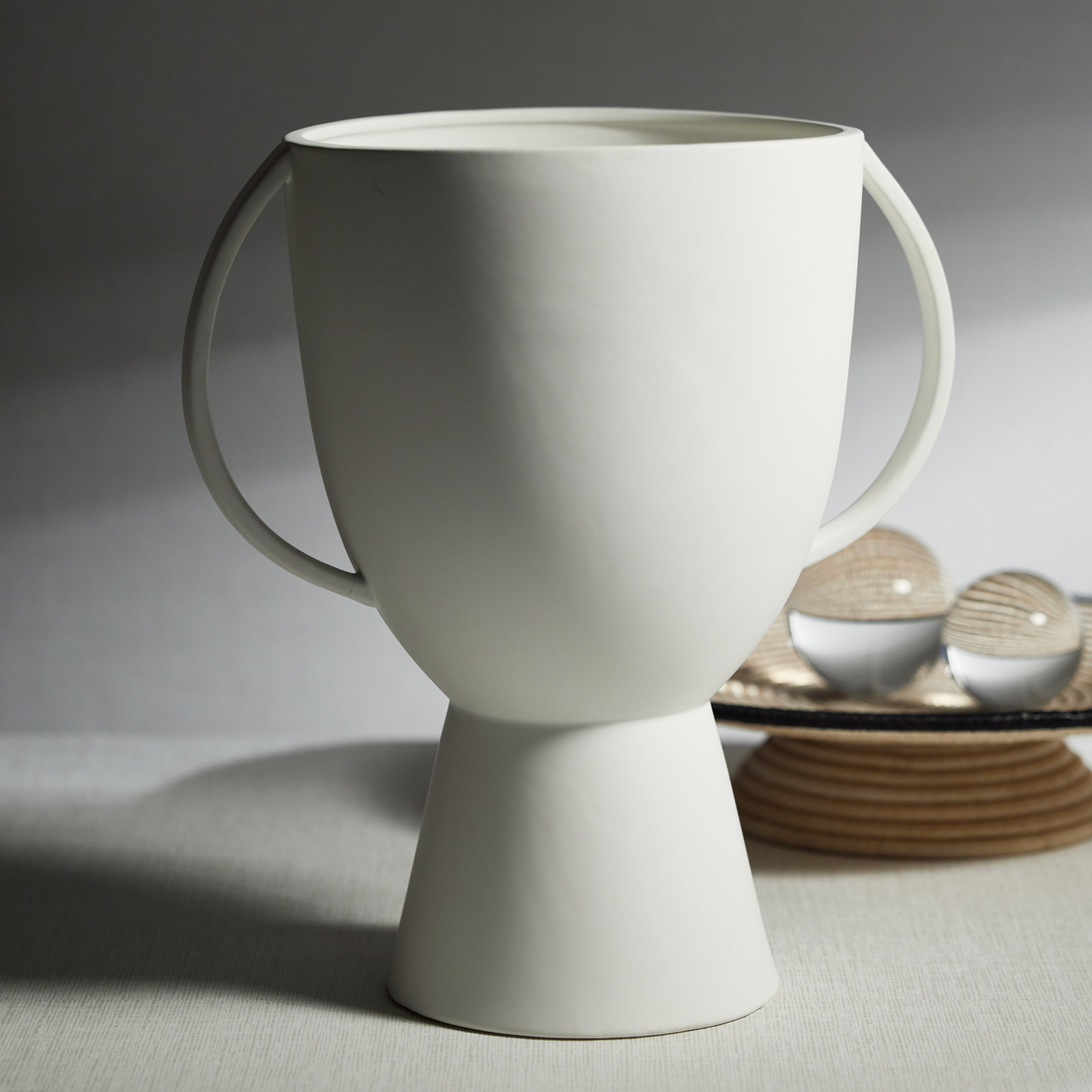 18'' Ceramic Table Vase
